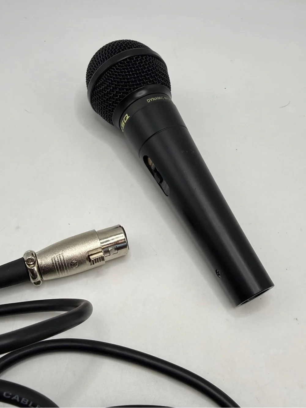 RSQ P10 Dynamic Wired Handheld Microphone XLR to 3.5mm Cable Karaoke Mic